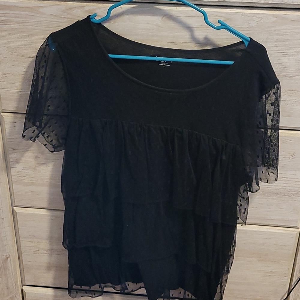 Loft lace tee
